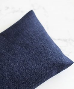 Woreczek z gorczycą relaksacyjny- granatowy 100 % len eko prezent zero waste ecogift.pl joga medytacja relaksa na zatoki stawy termofor